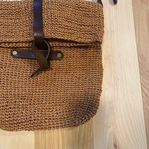 Made by Minga Carmen Crossbody